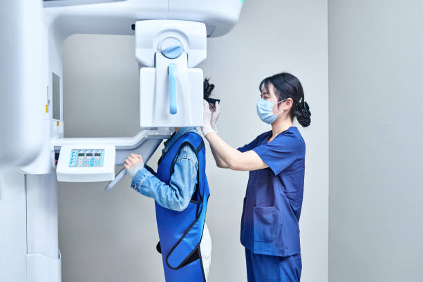 Best Emergency Dental Extractions in Mountain View, NC